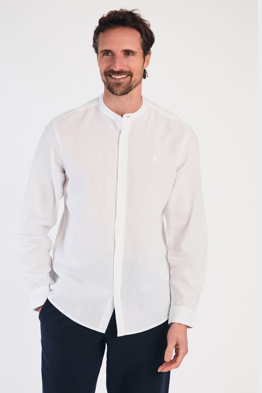 Upgrade your wardrobe with this long-sleeved linen shirt from Nines by Kensington Eastside. Made from a breathable blend of linen and cotton, this shirt features a grandad collar and button fastening. Perfect for casual and formal occasions, this machine-washable shirt is a versatile addition to any wardrobe.