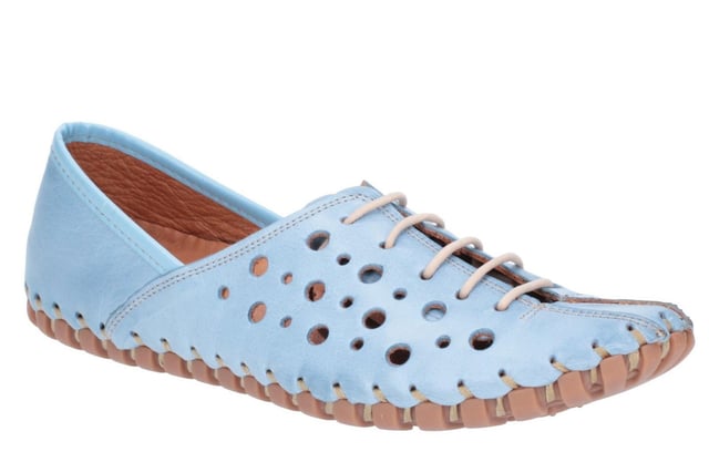 Indulge in luxurious comfort with this Italian-inspired summer casual shoe from Riva. Designed for all-day wear, it features a super flexible sole unit and a deeply cushioned foam footbed, providing exceptional support and comfort. The shoes soft and supple leather uppers are complemented by a low-profile design with a polished leather heel rim, adding a touch of sophistication. A stylish bicycle toe front, adorned with circular perforations and punched details, enhances its aesthetic appeal. The elasticated lace front offers a comfortable, stretch fit, while the luxuriously soft leather lining and ergonomically shaped footbed ensure your feet remain pampered throughout the day. The sole unit, complete with rope stitching, adds a final touch of craftsmanship and flexibility.- Leather upper- Elasticated laces- Cushioned footbed- Leather lining- Durable rubber outsole