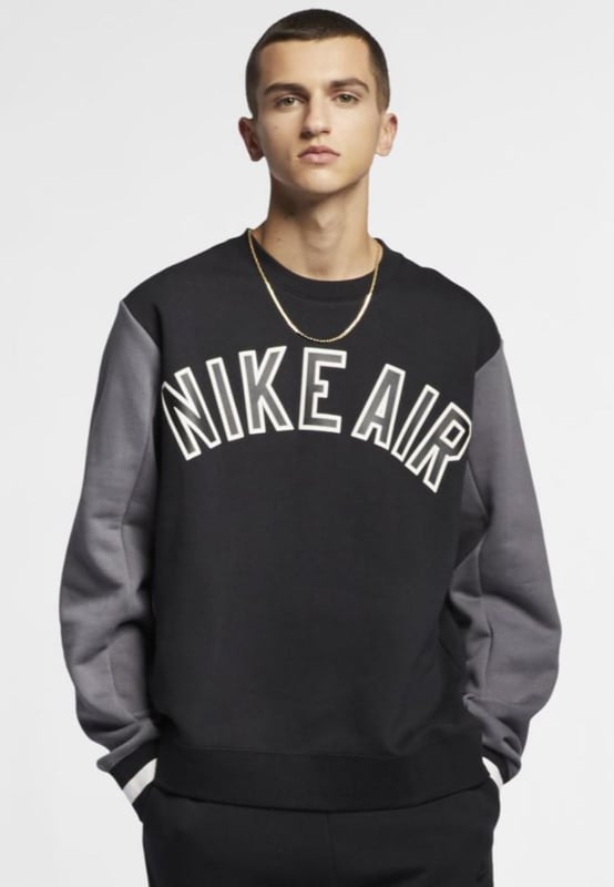 Nike Air Fleece Crew Sweatshirt in Black