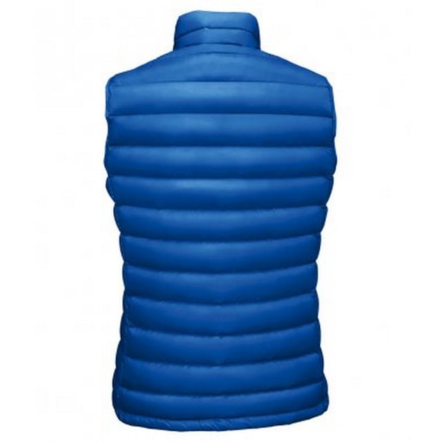 90% down/10% feather padding. Nylon outer. Polyamide lining. Showerproof. Stand up collar. Full length low profile zip with chin guard and inner zip guard. Two front zip pockets. Two inner pockets. Open hem. Packs in to an unbranded bag. Unbranded size label.
