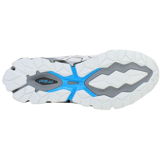 Erleben Sie 360 Grad Dämpfung und dynamische Performance mit den Asics Gel-Quantum 360 VII Herren Trainers. Entwickelt für energiegeladene Workouts und vielseitige Trainingseinheiten, kombinieren diese Trainers die durchgehende GEL®-Dämpfung mit reaktionsschneller Zwischensohlen-Technologie, um überlegenen Komfort und Stoßabsorption zu bieten. Das leichte, atmungsaktive Obermaterial sorgt für eine sichere, adaptive Passform, während die strapazierfähige Außensohle zuverlässigen Halt auf verschiedenen Oberflächen bietet.

Wesentliche Merkmale:
360 GEL® Dämpfungssystem:

Bietet allseitige Stoßabsorption vom Fersenbereich bis zu den Zehen und sorgt so für sanfte Übergänge und reduzierten Aufprall bei jedem Schritt.

Technisch fortschrittliches, atmungsaktives Obermaterial:

Hergestellt aus leichtem Mesh, das die Luftzirkulation fördert und sich an Ihren Fuß anpasst, um während intensiver Aktivitäten eine sichere, bequeme Passform zu gewährleisten.

Reaktionsschnelle Zwischensohlen-Technologie:

Optimiert für Energierückgabe, minimiert dieses Zwischensohlen-Design die Ermüdung, indem es einen dynamischen und effizienten Gang liefert.

Strapazierfähige Gummiaußensohle:

Entwickelt mit hochabriebfestem Gummi für verbesserte Traktion und Stabilität auf verschiedenen Oberflächen, unterstützt agile Bewegungen.

Modernes, vielseitiges Design:

Elegante Ästhetik kombiniert mit funktionaler Leistung macht diese Trainers ideal für sowohl anspruchsvolle Trainingseinheiten als auch für den täglichen Gebrauch.

Erhöhen Sie Ihr Workout-Erlebnis mit den Asics Gel-Quantum 360 VII Herren Trainers – wo innovative Dämpfung auf außergewöhnliche Unterstützung und Stil trifft.