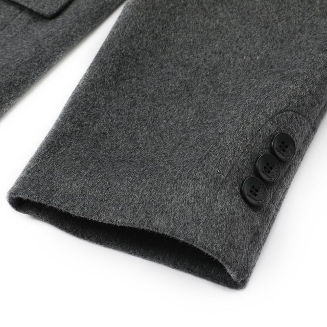 [Materialpflege]

HOCHWERTIGES MATERIAL ¨C 80 % Polyester, 20 % Wolle. Weicher und bequemer Stoff; mit glatten Linien f¨¹r einen schlanken und taillierten Look.

PFLEGEHINWEISE ¨C Chemische Reinigung wird empfohlen; Handw?sche ist m?glich, jedoch mit kaltem Wasser.

VIELSEITIGER ANLASS ¨C ¨¹bergangsjacke: Perfekt zum Tragen im Fr¨¹hling und Sommer sowie im Fr¨¹hherbst.

ANLASS: Geeignet f¨¹r jeden Anlass, z. B. Freizeit, Gesch?ft, B¨¹ro, Arbeit, Urlaub, im Freien. Jahreszeiten: Geeignet f¨¹r Winter und Herbst.

[Paket]

1*Mantel"