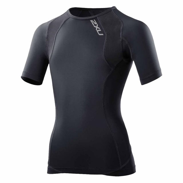 Specifically engineered for growing bodies, the 2XU Youth Compression Short Sleeve Top delivers comfort and muscle support for today’s aspiring athletes. Featuring 2XU’s PWX Flex compression technologyfabric technology, this Top is engineered with high gauge elastomeric yarns for unparalleled strength and power. Support is provided to the triceps, biceps, pectorals and deltoids, while muscle vibration and fatigue are minimised, and the chance of injury lowered. With impressive moisture management and sleeve design, the 2XU Youth Compression Short Sleeve Top will keep the wearer comfortable and focused on performance.