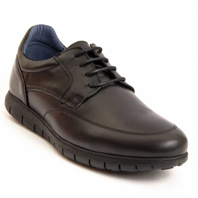 Hecho en España. Garantía Purapiel, 10 años de garantía. Zapato cómodo para hombre. Fabricado en cuero 100% natural libre de Cromo VI. Materiales de máxima calidad. Suela de goma antideslizante. Plantilla acolchada. Fabricado por otras marca para nuestra marca.