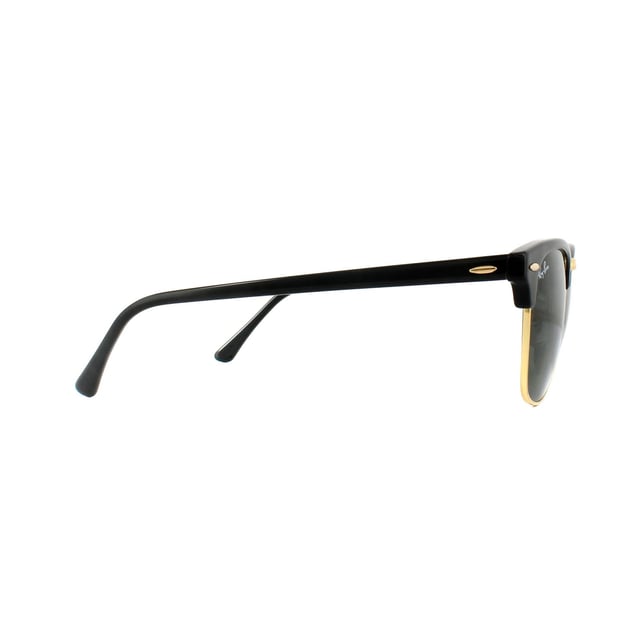 Ray-Ban Sunglasses Clubmaster 3016 W0365 Black Green G-15 Small 49mm were designed in 1986 and are inspired by the 50s and 60s lifestyle. The Ray-Ban Clubmaster are an intellectual retro style that feature curved lenses, elegantly tapered arms and vintage pin hinges. The top half of the full rimmed lenses are enclosed by a bold acetate frame and this design feature creates a strong brow line that is sure to make you stand out from the crowd. The frame is lightweight and the adjustable nose pads create a personalised and comfortable fit. The Clubmaster is a timeless design that Ray-Ban continue to adapt with the use of colour to add a contemporary feel to the vintage style.