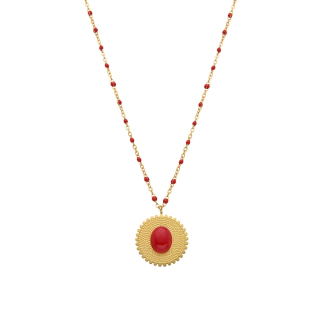 Collar Zarwa de Coral acabado en oro amarillo de 18K. África se convierte en la línea perfecta para mujeres de personalidad, que no temen arriesgar lucir piezas de carácter propio.