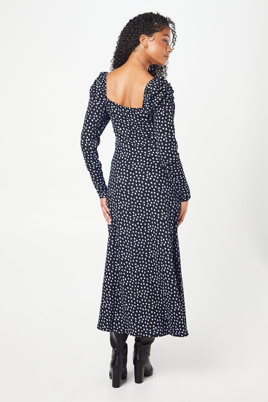 Tall wear spot 2025