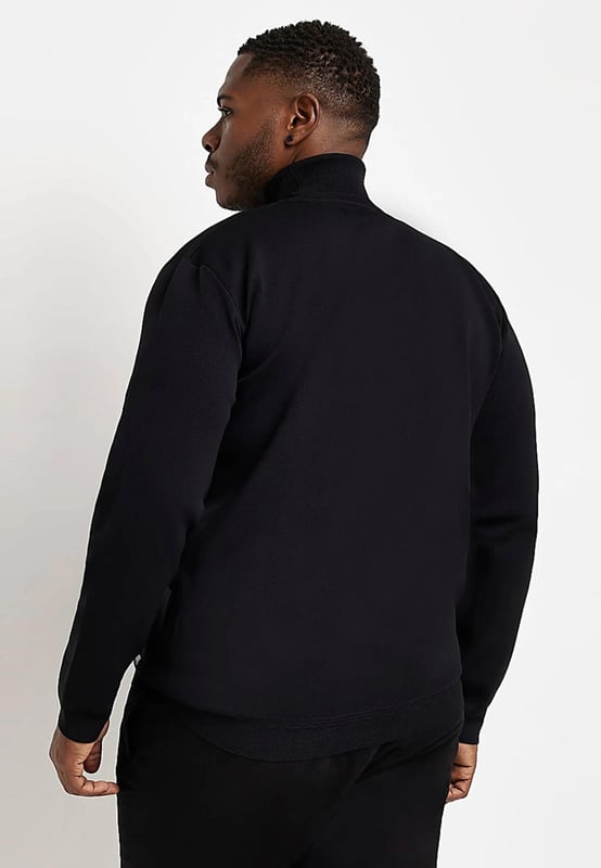 River Island Designer Mens Regular Fit Soft Stuff High Rolled Neck Knitted Jumper. Ribbed Collar, hem and cuffs. XS Chest 32-34 Inches . - - . S Chest 35-37 Inches . - - .  M Chest 38-40 Inches . - - .  L Chest 41-43 Inches . - - .  XL Chest 44-46 Inches . - - .  2XL Chest 47-49 Inches.