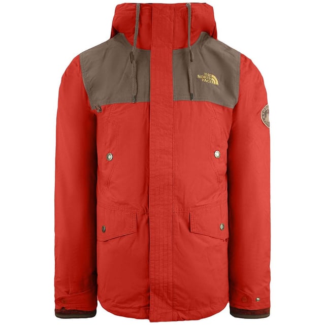 Brighten up your outdoor wardrobe with The North Face SNP-IN TCLM Men's Red Jacket, designed for those who appreciate functionality and style in their gear. This vibrant red jacket is not only eye-catching but also offers excellent protection against the elements, making it an essential piece for any adventurer.
Crafted from high-quality, water-resistant materials, the SNP-IN jacket ensures you stay dry during unexpected rain showers while providing insulation for chilly conditions. The contrasting brown shoulders add a stylish touch, enhancing the overall aesthetic of this versatile jacket.
Featuring a full zip front and an adjustable hood, this jacket provides customizable coverage, allowing you to adapt to changing weather conditions easily. The jacket is equipped with multiple pockets, including secure flap pockets and an interior pocket, providing ample storage for your essentials while keeping them safe and accessible.
The relaxed fit allows for layering, making it perfect for both active pursuits and casual wear. With adjustable cuffs and a drawcord hem, you can achieve a snug fit that helps retain warmth and block out drafts.
Whether you're hiking, camping, or simply enjoying a day out in the city, The North Face SNP-IN TCLM Men's Red Jacket combines style, comfort, and practicality, making it the ideal choice for all your outdoor adventures. Embrace the elements with confidence in this stylish and functional jacket!
