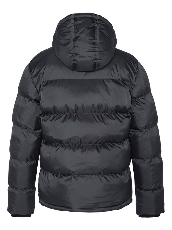 Ontdek de Schott winterjas voor heren - de perfecte combinatie van warmte en stijl voor koude dagen! Deze jas is gemaakt van hoogwaardige materialen en biedt niet alleen veel comfort, maar ook optimale bescherming tegen kou en wind.    De doorlopende ritssluiting, hoge kraag en gevoerde capuchon met verstelbaar elastisch trekkoord houden je betrouwbaar warm, terwijl de stormmanchetten aan de mouwen en gebreide manchetten extra bescherming bieden.    Twee praktische ritszakken aan de buitenkant en twee binnenzakken bieden voldoende opbergruimte voor je benodigdheden. Het verstelbare trekkoord aan de onderkant zorgt voor een pasvorm op maat, ideaal voor winterse omstandigheden.    Het geborduurde bulkhead-logo op borsthoogte geeft de jas een elegante, sportieve touch. Deze jas is de perfecte keuze voor iedereen die de winter in stijl en gezelligheid wil doorkomen!