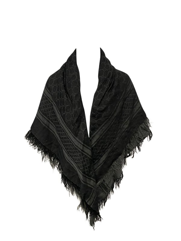 Gucci scarf deals fur