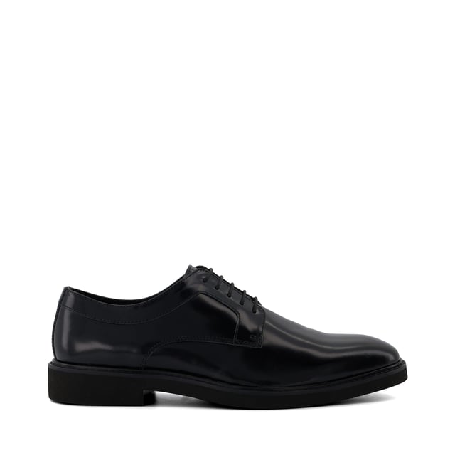 Dune Mens Shilon - Smart Oxford Shoes With a stitched toe cap and five-eyelet lacing, Shilon is a quintessential Oxford lace-up. Available in various materials and subtle finishes, the addition of a contrast welt and blake-stitched leather sole ensures they'll be the ideal bridge to all smart-casual looks.