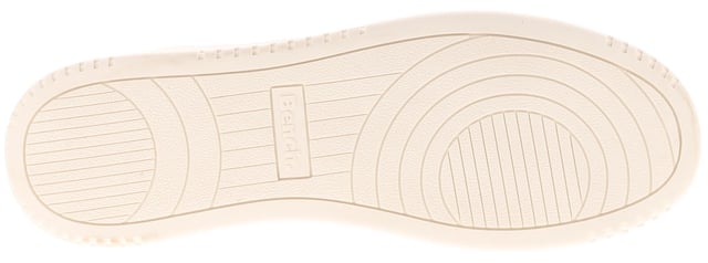 The Gorton trainer is a great choice for smart-casual styling.  The upper is made from high quality faux nubuck, which has a luxurious soft-suede texture.