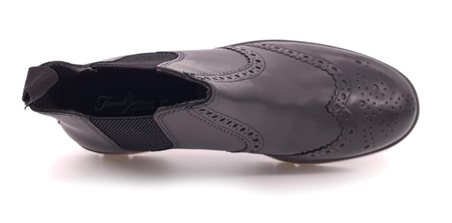 Mens Frank James Brogue Leather Upper Dealer Boots. These Brogue chealsea boots are a durable yet fashionable pair that are fit for all occasions - smart or casual.  With a cushioned sole these boots are also a comfortable and hard wearing fit.  Available in Black, Bordo Brown or Tan in UK 6-12