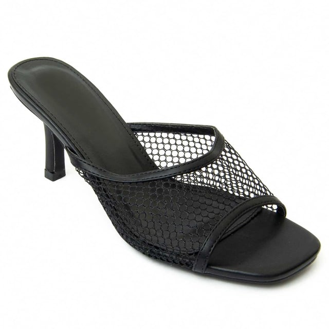 Women's high heel sandals. Comfortable fit. Padded insole. Non-slip sole. Reinforced stitching. Manufactured by other brands for our brand. Approximate size: 7 cm heel.