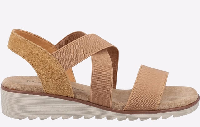 Open toe slip on leather sandal from UK label, Fleet & Foster. Freesia features a memory foam footbed with cushioning and a slight heel
- Elasticated strap sandal
- Memory foam insole for extra comfort
- Leather / textile upper