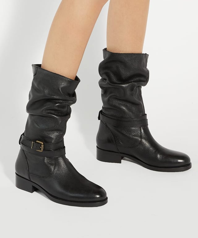 Dune Ladies Tasa - Leather Mid Calf Boots Crafted from premium leather, elevate your cold-weather collection with our Tasa mid-calf boots. Featuring a low block heel and ruched leather detailing, this style can be worn with everything from skinny jeans to tiered maxi skirts.