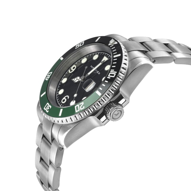 Haurex 4A512UBG Men's Barracuda Automatic WatchHaurex Men's Automatic Watch from the Barracuda Collection43mm Round 316L Stainless Steel Case, Black/Green Ceramic BezelBlack Sunray Dial, Date at 7Push/Pull Crown, Exhibition Case back316L Stainless Steel Brushed Bracelet With Deployment BuckleAnti-reflective Sapphire CrystalWater Resistant to 50 Meters/5ATMAutomatic Miyota Ultra thin 9015
