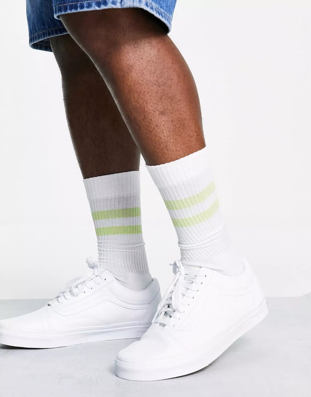 Vans Mens Old Skool Trainers In White Faux Leather