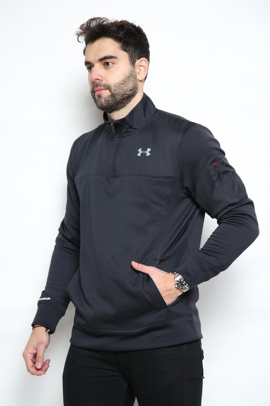 Under armour black quarter zip top