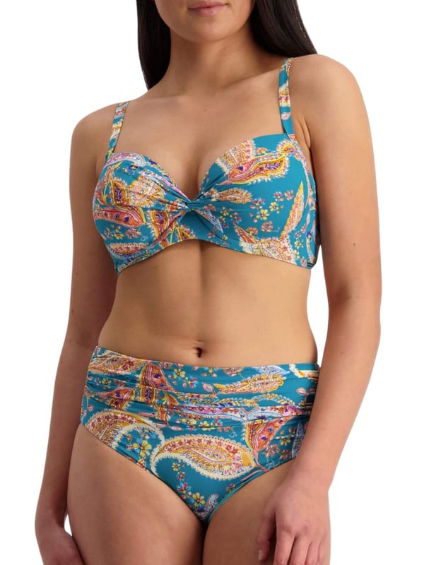 Moontide Ruched Bikini Briefs. This product is recommended as cold wash only. Please note that the product may appear lighter/darker than the image, due to lighting during the photoshoot. ** Please IGNORE the product labels, these are for display only. The sizes can be found on the dropdown menu or the item specifics.**