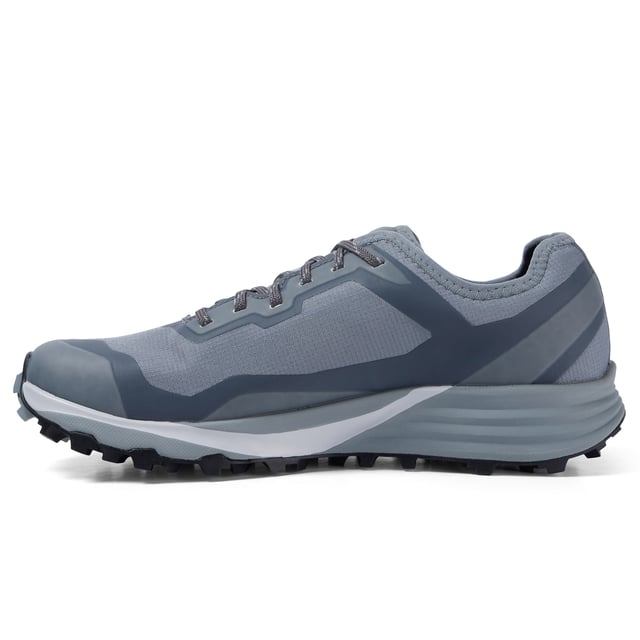 The Berghaus VC22 Low Gore-Tex Womens Shoe is a Low cut multi actiity trail boot designed specifically for performance, protection and comfort all day long. Made from lightweight materials, the four piece sole unit combines great cushioning and a secure fit for added comfort. An Orthlolite footbed provides additional cushioning for long days on the trails. The tough and durable ripstop upper means you can tackle rough terrain with confidence. A GORE-TEX� Extended Comfort liner keeps your feet dry and breathes as you move. The unique OPTI-STUD� VIBRAM� sole unit delivers brilliant, durable grip at all times. Lace closure. Finished with berghaus branding.