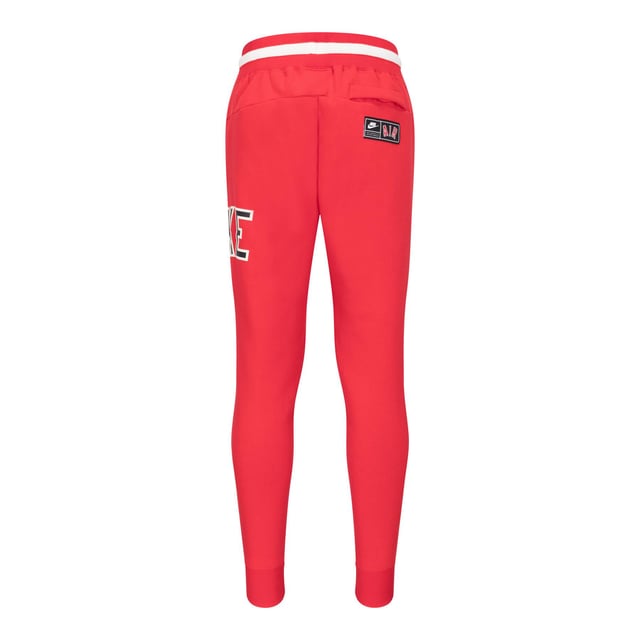 The Nike Air Full Tracksuit Set is a stylish and versatile addition to your wardrobe, combining a comfortable crewneck sweatshirt with matching jogger pants for a complete look. Crafted from soft fleece fabric with a brushed interior, this set provides exceptional warmth and comfort, making it ideal for both casual outings and light workouts. The crewneck sweatshirt features a ribbed neckline and cuffs for a snug fit and showcases a bold rubber Nike logo on the chest, adding a signature style touch.
The jogger pants are designed for a relaxed fit with an elasticated waistband and drawstring, offering a personalised fit. Ribbed ankle cuffs provide a modern, streamlined look while keeping the joggers securely in place. Practical side pockets make it easy to store small essentials, ensuring convenience without sacrificing style. Whether lounging at home or stepping out, this tracksuit set offers both comfort and a sleek, athletic look that’s perfect for any occasion.
Key Features:
Crewneck Sweatshirt:
Soft fleece fabric brushed on the inside for added warmth and comfort.
Ribbed neckline and cuffs for a secure fit.
Bold rubber Nike logo print on the chest for a stylish finish.
Jogger Pants:
Elasticated waistband with an adjustable drawstring for a custom fit.
Ribbed ankle cuffs for a snug fit and streamlined appearance.
Side pockets for convenient storage of small items.
Material: Made from soft fleece fabric for a comfortable and durable wear.
This tracksuit set combines modern streetwear aesthetics with functional design, ensuring you look and feel great wherever you go