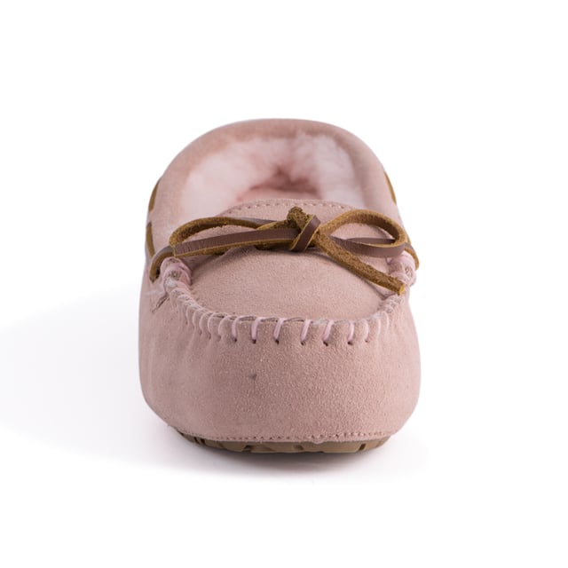 Cosy moccasin you will never want to take off your feet
Plush premium Australian sheepskin lining
Leather suede upper - Water Resistant
Full Australian sheepskin insole
Fine craftsmanship
Light weight EVA outsole - soft and extra cushioning

Sheepskin breathes allowing feet to stay warm in winter and cool in summer
100% brand new and high quality, comes in a branded box, suitable for gift