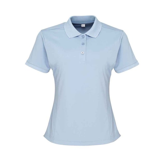 100% Polyester. Stof: Pique. Ontwerp: Eenvoudig. Halslijn: Gebreid, Geribd, Getapet, Omgeslagen Kraag. Manchet: Ribbel. Mouwtype: Korte mouwen. Hem: Tweelingnaaldsteek. Stoftechnologie: Coolchecker, Kleurvast, Vochtafvoerend, Sneldrogend. Placket met 3 knopen, Onderhoudsvriendelijk, Lange lengte, Paneel detail, Zelfkleurige knopen, Zijsplitten, Mouwen met dubbele naald. 155gsm. Duurzaamheid: REACH, Sedex, WRAP gecertificeerd.