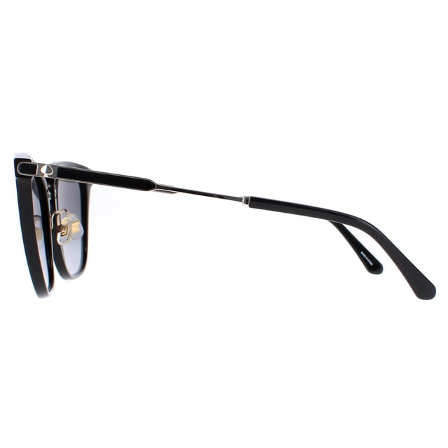 Las gafas de sol Kate Spade Maeve/F/S 807 9O en degradado negro-gris son una moderna montura cuadrada fabricada en ligero acetato. Ya sea paseando por la playa o navegando por las calles de la ciudad, estas gafas de sol son un compañero perfecto para cualquier ocasión. El logotipo de Kate Spade aparece en las patillas para garantizar la autenticidad de la marca.