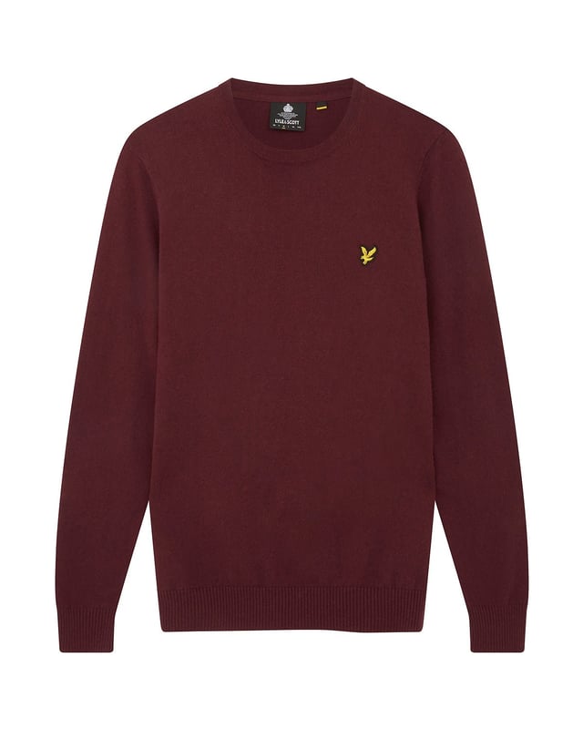 As timeless as they come, the Lyle & Scott Crew Neck Cotton Merino Jumper is the key to an elevated wardrobe this season. Perfect for layering with shirts or tees, made from a merino-cotton blend that's as soft as it is warm, and finished with fine ribbing at collar, cuff and hem for perfect fit as well as the ultimate mark of heritage: our signature Golden Eagle.
