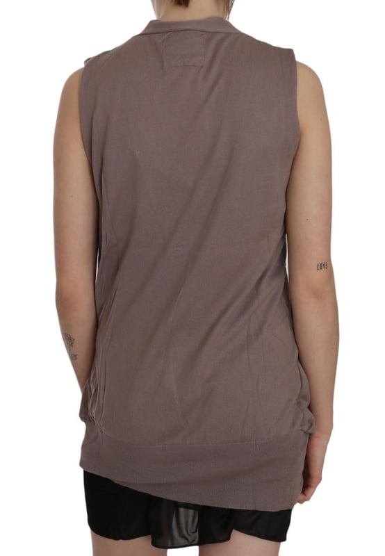 Brand: PINK MEMORIES
  Model: Sleeveless Cardigan Top
  Color: Brown
  Material: 100% Cotton
  One button closure
  Two front pockets
  Logo details