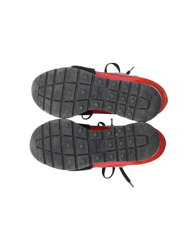 Balenciaga race runners discount red and black