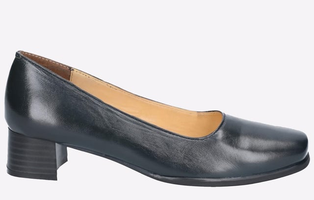 A lovable classic with genuine leather uppers and dynamic square toe and in an extra wide fit. Walford is a conventional womens slip-on court shoe with medium block heel for added height. An extra wide court with E-fitting for additional comfort.
  - Leather upper and soft leather lining - Full leather footbed and deeply padded instep - Extra-wide E fitting for all-day comfort - Durable and flexible synthetic outer sole - Flattering 1 " heel for extra height - Flattering small heel for extra height - Smart court shoe ideal for office and formal wear