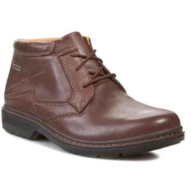 Clarks Men s Rockie Hi GTX Leather Boots Brown