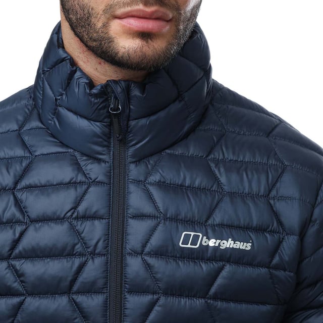 Mens Berghaus Cullin Insulated Jacket in navy.- Stand up collar.- Full zip fastening.- One internal security pocket.- Two concealed hand pockets - with zips.- Cuffs with next to skin binding.- Dropped rear hem.- Through-pocket hem adjustment.- External hang loop - to the back of the neck.- Features a PFC-free DWR finish.- With more than 90% bluesign® APPROVED fabric.- Outer: 100% Polyester. Lining: 100% Polyamide.- Ref: 4A001647HU6