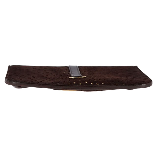 VINTAGE, RRP AS NEW
Elevate your evening ensemble with the Jimmy Choo Laser Cut Detail Flap Clutch Bag, crafted from sumptuous brown suede for a sophisticated touch. This luxurious clutch features intricate laser-cut detailing that creates a stunning, textured effect, adding depth and visual interest to the sleek, minimalist design.

 Jimmy Choo Laser Cut Detail Flap Clutch bag in Brown Suede

Condition: Very good
Signs of wear: Minor scratches, tarnishing of hardware, & zip., Minor sign of wear or markings., 
Packaging: Dust bag
Color: Brown 
Material: Suede
Size: One Size | One Size
Measurements: Width: 10; Height: 130; Length: 210
SKU: NAPPUGBBA444352W