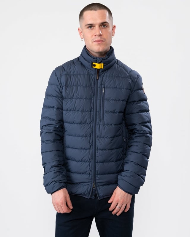 Super lightweight parajumpers best sale