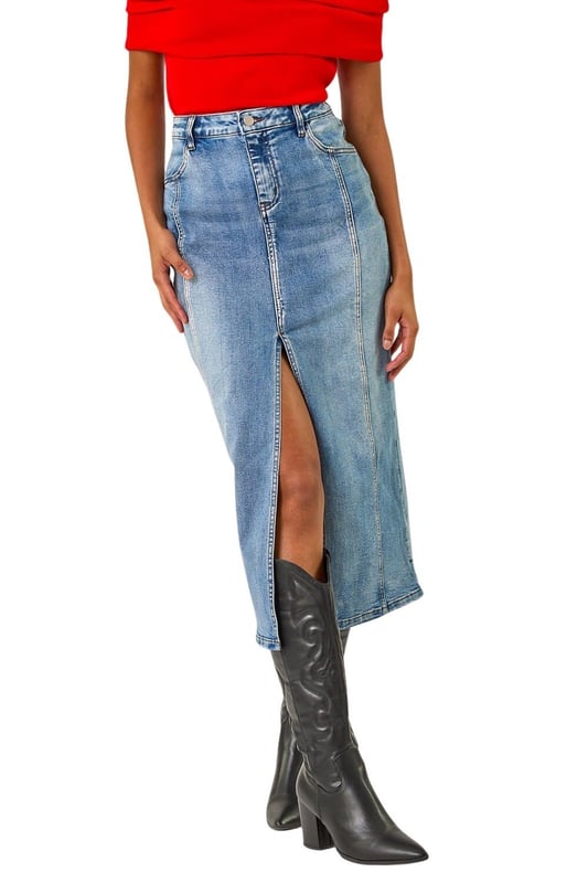 Dusk Panelled Denim Skirt from Roman. Add a touch of retro-inspired style to your Autumn/Winter wardrobe with this chic denim skirt. In a classic denim blue hue, this knee-length skirt features stylish panel detailing for a unique look. The skirt is finished with a secure button fastening for added detail. Pair with cosy knitwear and boots for a timeless and on-trend outfit that's perfect for the cooler seasons!