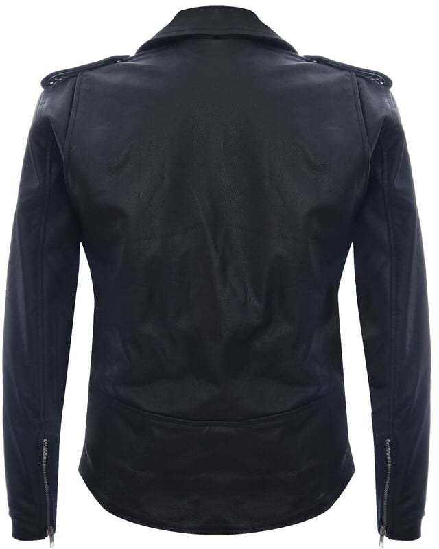 Esta chaqueta de cuero de corte ajustado, de hermosa confección y con una fusión perfecta de vanguardia y elegancia, es el accesorio de moda imprescindible de esta temporada. Imbuida de un espíritu de motociclista clásico, personificado por las hombreras con tachuelas en los hombros y los puños con cremallera para un ajuste más personalizado. Esta elegante prenda cobra vida gracias a una cremallera YKK descentrada en la parte delantera, acentuada por solapas anchas con muescas, hombreras y cinturón ajustable en la cintura. De longitud corta y corte ajustado, esta elegante chaqueta de motociclista rezuma estilo. Disponible en otros colores.