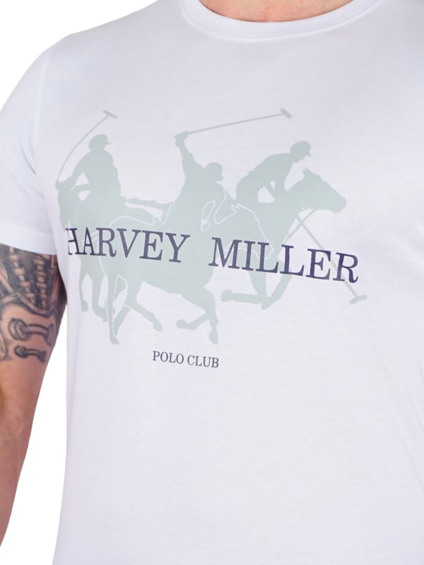 Een geweldig casual overhemd voor heren van het merk Harvey Miller. Aangenaam om te dragen, comfortabel en sportief gesneden tegelijk. Kan met veel kledingstukken gecombineerd worden. De mode van Harvey Miller wordt gekenmerkt door hoogwaardige materialen en nauwkeurige afwerking.