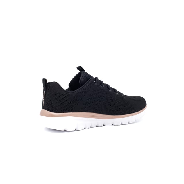Sneakers Skechers Graceful-Get Connect Color: Negro BKGD Negro/Dorado Parte superior: Tejido de malla Skech Knit de una sola pieza Interior: Tela Suela: Goma liviana y flexible Cierre: Cordones Detalles: Tejido de malla técnica con patrón en zigzag integrado, paneles de tejido suelto en la puntera y los costados para una sensación refrescante, logo lateral Soporte: Cómoda plantilla acolchada Memory Foam Ajuste: Regular Uso: Entrenamiento y tiempo libre