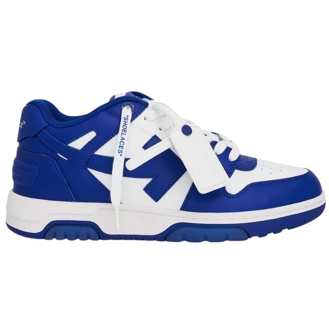 Eleve su estilo de calle con las zapatillas de cuero azul blanquecinas fuera de la oficina. Estas elegantes zapatillas cuentan con un logotipo sutil, agregando un toque de lujo a su aspecto diario. Hecho a mano de cuero de alta calidad, estos zapatos ofrecen estilo y comodidad. Perfecto para cualquier individuo de moda. Zapatilla de deporte de cuero, Fuera de encaje de estilo de oficina, etiqueta blanca blanca, 100% de cuero, logotipo azul OMIA189F23Lea0040169