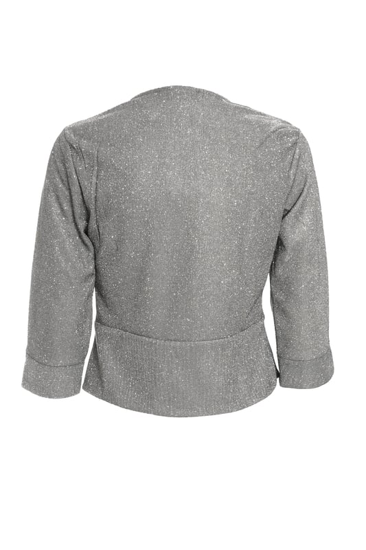 - Plain design  - High neckline  - Cropped style  - 3/4 sleeve  - Model height: 5' 9"  - Model wears UK 18 / US 14 / EUR 46