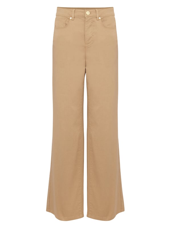 Discover the perfect blend of style and comfort with our Viona Flare Jeans in a versatile stone shade. Ideal for your casual chic days!