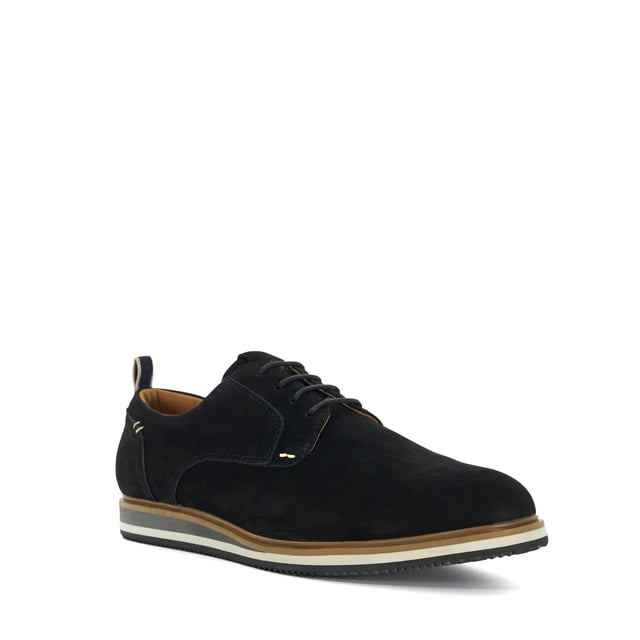 Master smart/casual dressing with Blaksley. Crafted from the finest material, this hybrid style is detailed with a four-eyelet lacing system and a rear pull-on tab. Finished with tonal stitching and set on a contrasting grip sole, this wide-fit style will partner perfectly with a multitude of ensembles.