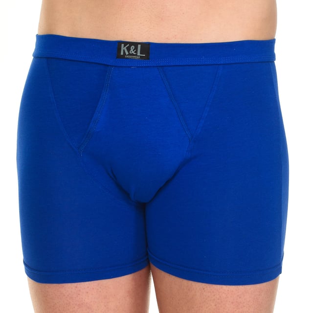 Pack-2 Boxers Kisses&Love
Color Azul-azul circulos
Cinturilla de goma elástica.
Detalle del nombre de la marca en la cinturilla.
Tejido transpirable.
Frontal anatómico con capacidad de sujetar sin apretar.
Costuras vistas a tono.

Composición:  95% Algodón, 5% Elastano

Cuidados:
- Lavar a temperatura máx. 40º.
- No usar lejía.
- No usar secadora.
- No planchar.
- No lavar en seco.