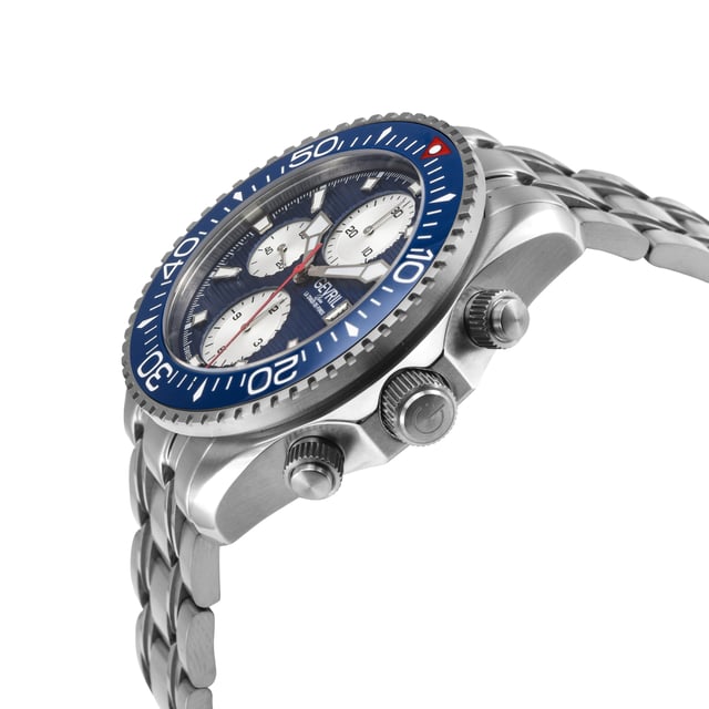 Gevril 48815B Reloj automático suizo cronógrafo de hombre de la colección Hudson Yards

Reloj automático suizo para hombre de la colección Hudson Yards Chronograph de Gevril
Caja de cronógrafo de acero inoxidable satinado y pulido de 43 mm, anillo de cerámica plateado/azul, esfera azul, fecha a las 3 en punto
Bisel giratorio unidireccional, válvula de liberación de helio con rosca, marcadores luminosos
Fondo de caja transparente, corona con rosca
Brazalete de acero inoxidable satinado y pulido 316L con extensión de buceo y hebilla de despliegue
Cristal de zafiro antirreflectante
Resistente al agua hasta 300 metros/30ATM
Movimiento automático suizo SW500
