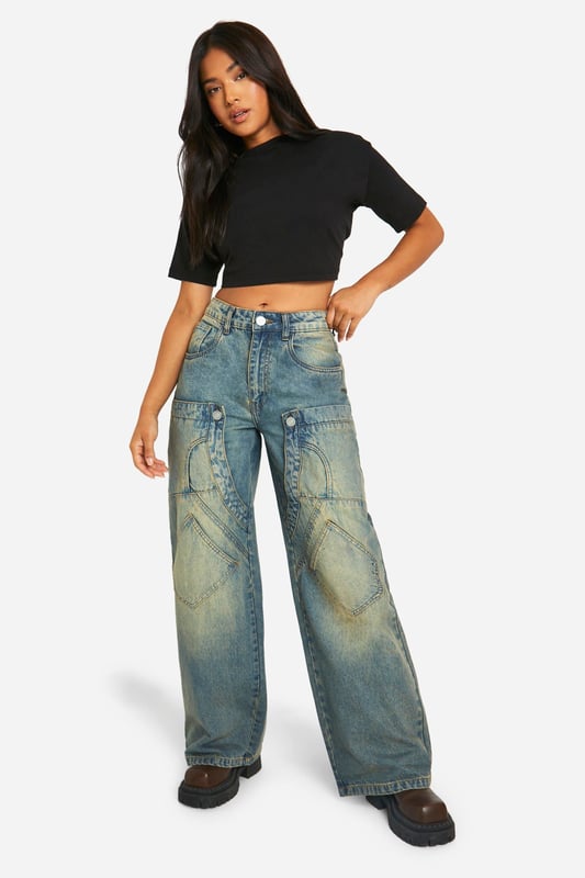 Get ready to fall in love with these petite boyfriend jeans. Oversized silhouettes are all the rage right now, which is why we love these jeans so much! Made for women who are slightly shorter, these boyfriend jeans will give you that slouchy look without completely drowning your figure. Wear them with an oversized t-shirt and trainers for a relaxed look, or go all-out in a cropped shirt and chunky heels.Style: Boyfriend JeansLength: Regular