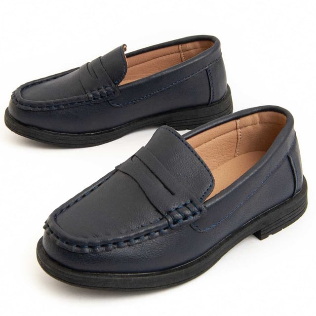 Casual mocassin voor kinderen. Comfortabele pasvorm. Door andere merken voor ons merk gemaakt.